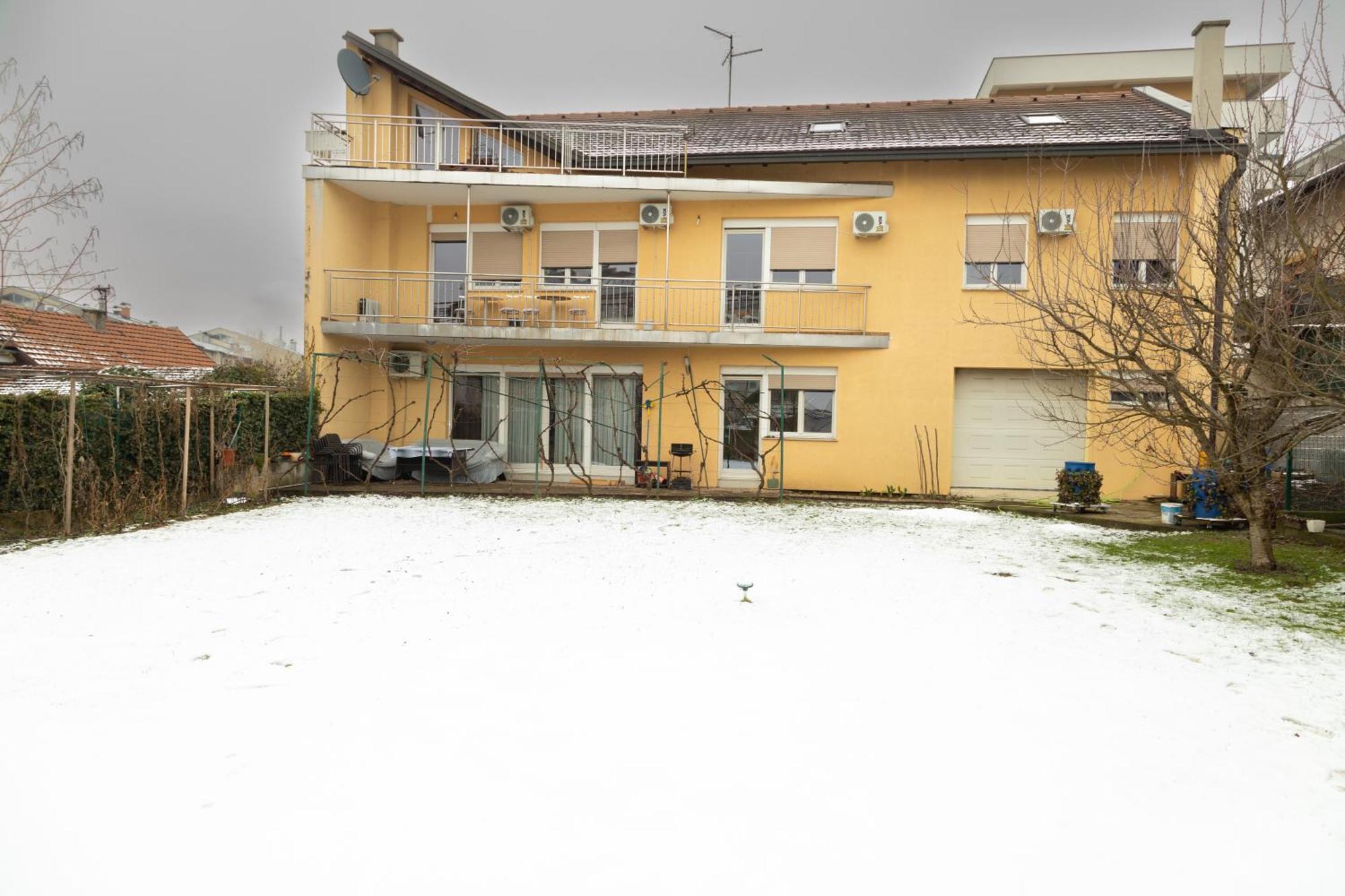 Apartament Bolek Mansion Banja Luka Zewnętrze zdjęcie